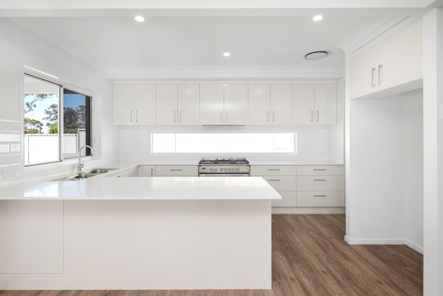 http://4%20Bulimba%20-%20Kitchen%20View%201