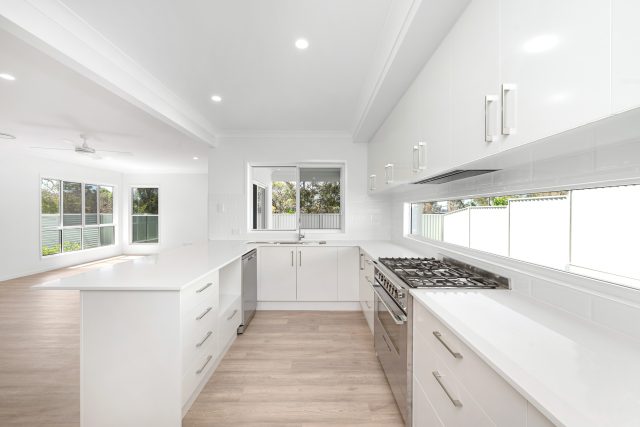 http://4%20Bulimba%20-%20Kitchen%20View%202