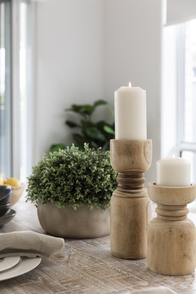 http://9%20Wollemi%20Ave,%20elegant%20display