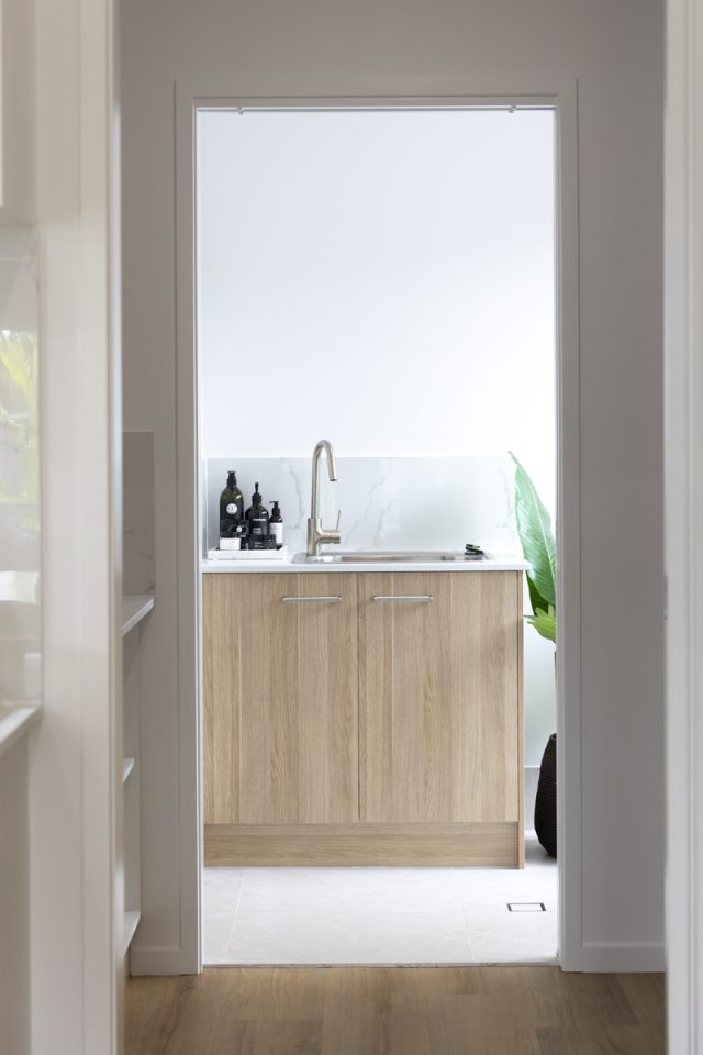 http://9%20Wollemi%20Ave,%20elegant%20interior