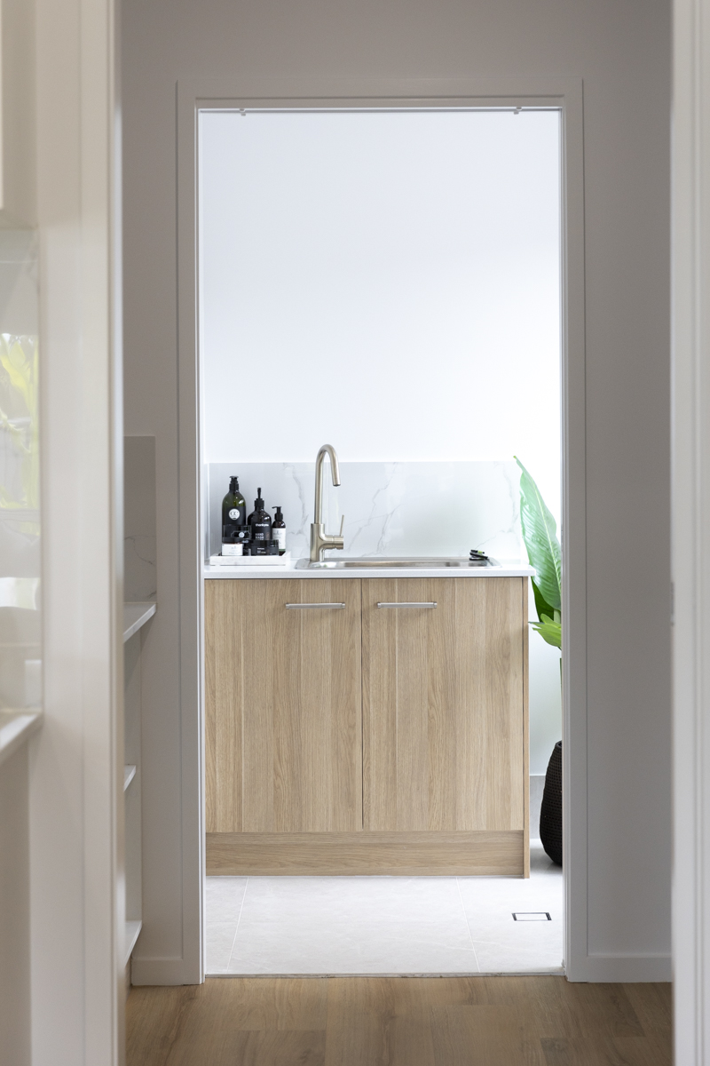 http://9%20Wollemi%20Ave,%20elegant%20interior
