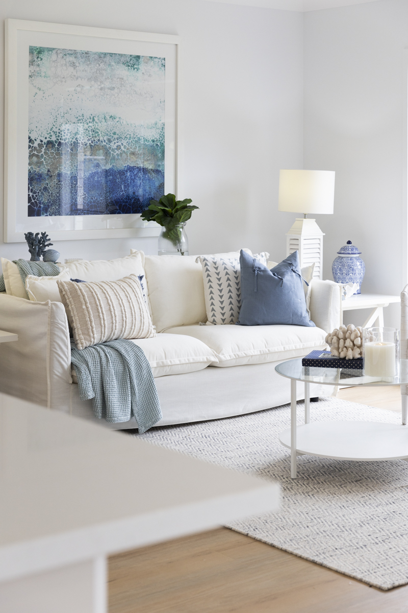 http://9%20Wollemi%20Ave%20stylish%20living%20room