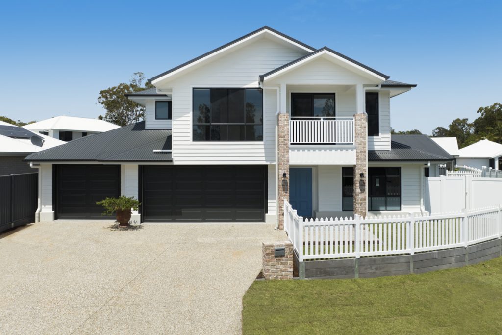 Custom home in Banyan, exterior view