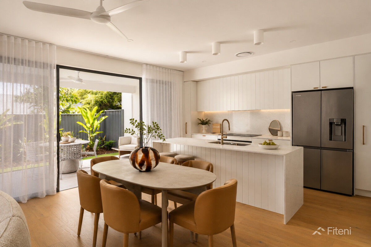5 / 6 Arbor Terrace, Wellington Point QLD 4160
